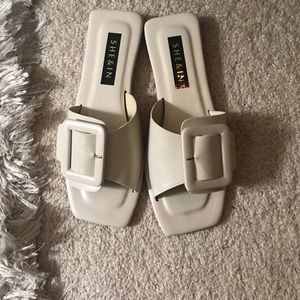 Buckle Decor Wide Fit Sliders